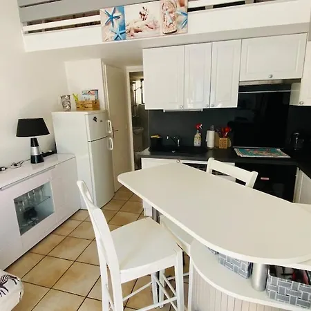 Maison La Pinede Ferienhaus Sainte-Marie