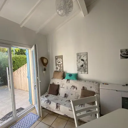 Maison La Pinede * Sainte-Marie